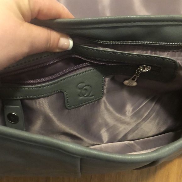 Large clutch - Picture 2 of 3